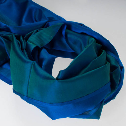 Varanasi Silk Scarf - 55x180cm - Reversible - Strong Blue / Emerald